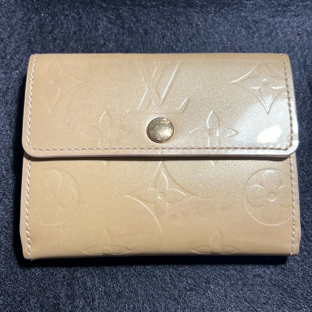 Preloved Authentic Louis Vuitton Monogram Vernis Ludlow Coin/Card Case Wallet